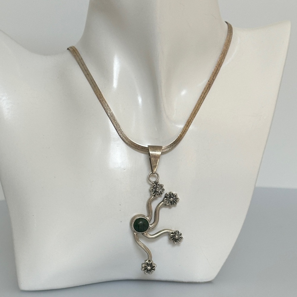 925 sterling silver Necklace with Green Malachite Pendant made in Italy